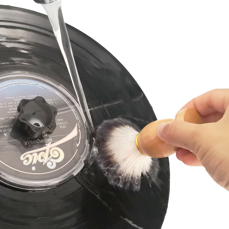 Spazzola per la pulizia dell'a - Vinyl Record Cleaner recensione e prezzo